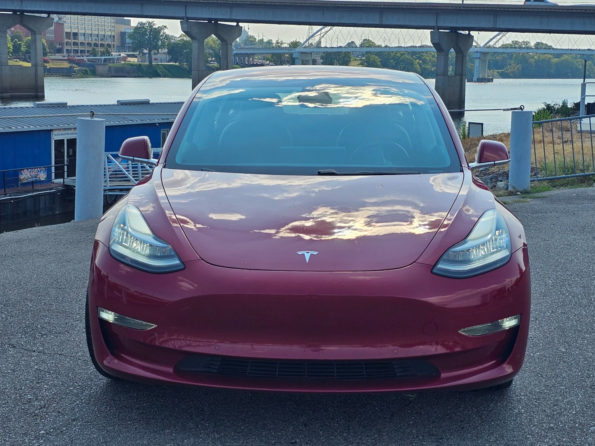 tesla model 3 2018 5YJ3E1EA3JF049556 image tesla model 3 2018 5YJ3E1EA3JF049556 image